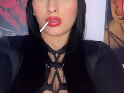 vaiolet_triana profile