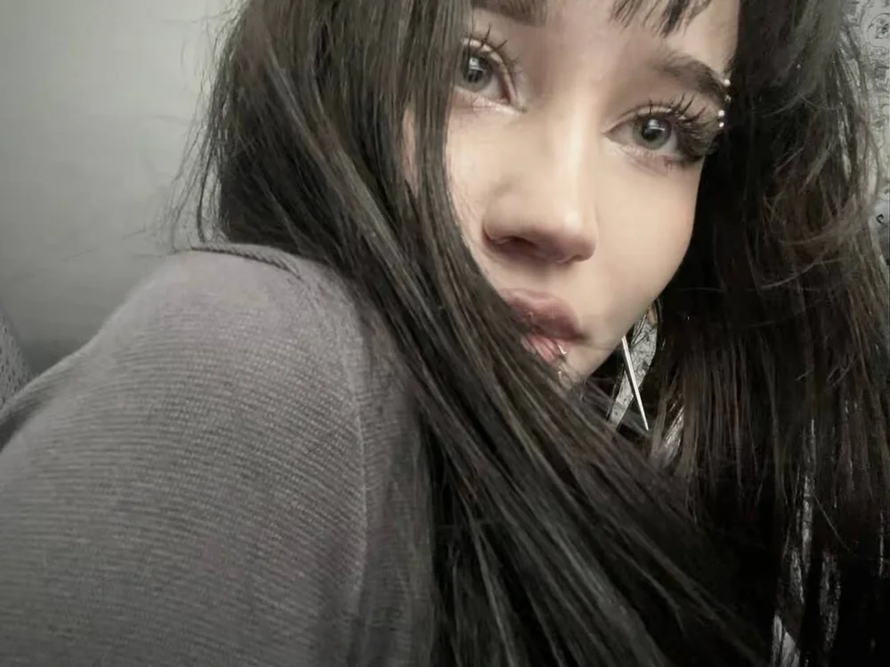 LeenRouz – Offline XXX chat