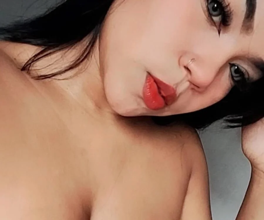 crazytits1 cam model