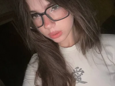 LindsyMcmann - Girl 