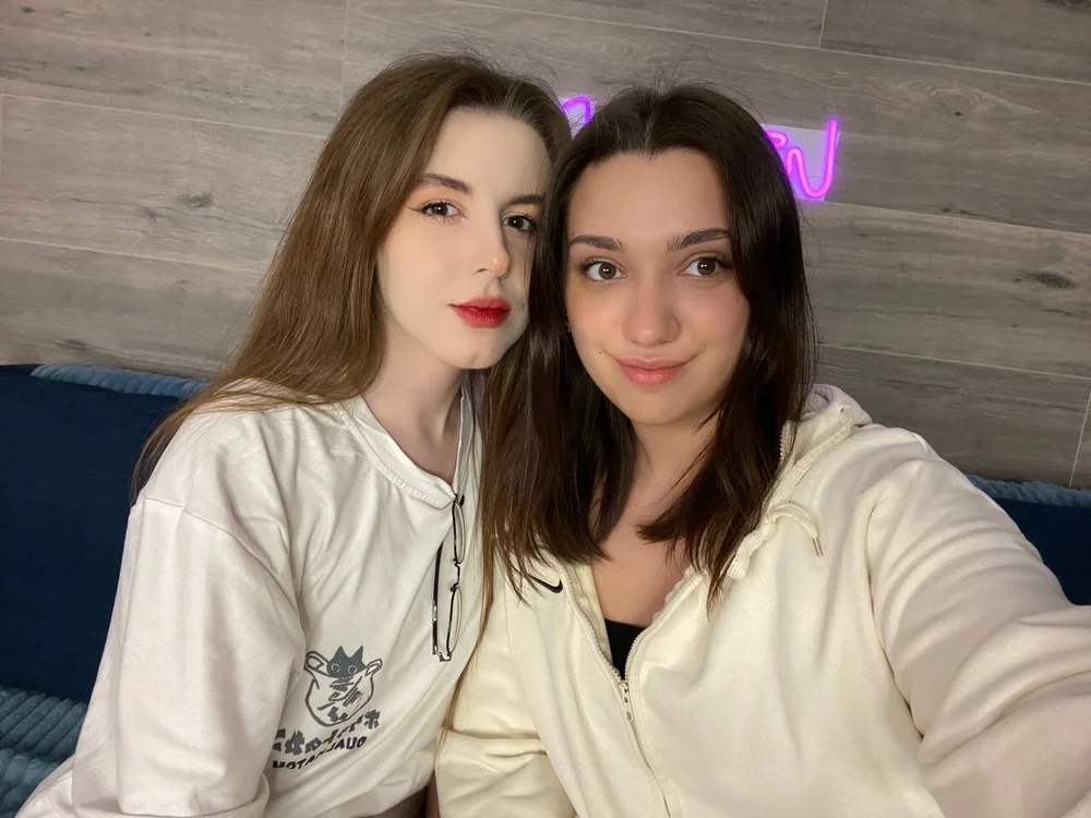 EnrichedFry's Offline Chat Room