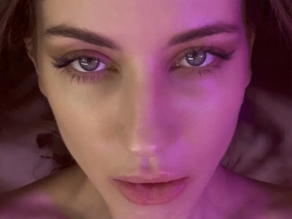 melisaevanse Offline XXX-Chat