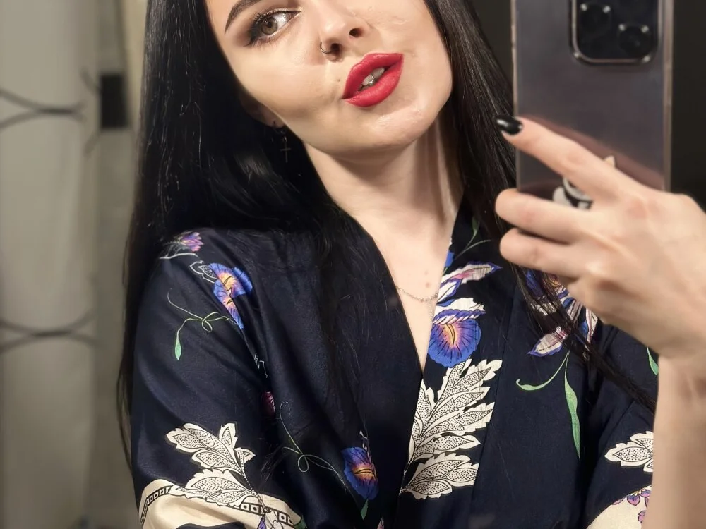 Sargonium999 Offline XXX-chat