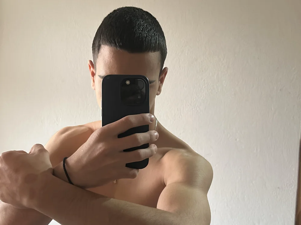 urke131 offline XXX-chat