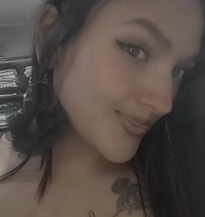 nihan_c Chat XXX Ngoại tuyến