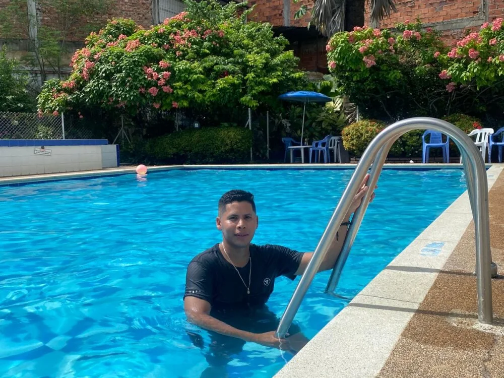 026Jeankarlos: συνομιλία ΧΧΧ εκτός σύνδεσης