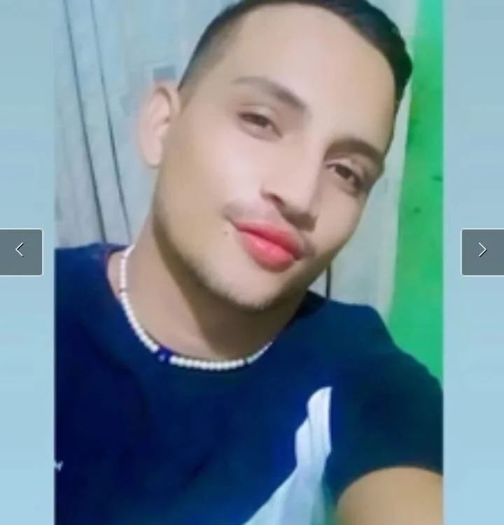 latin_temtation's Offline Chat Room