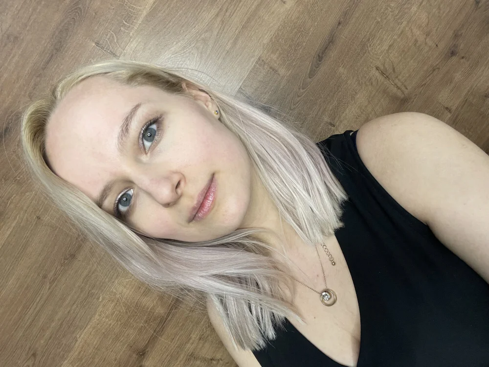 DebsSykes' Offline Chat Room