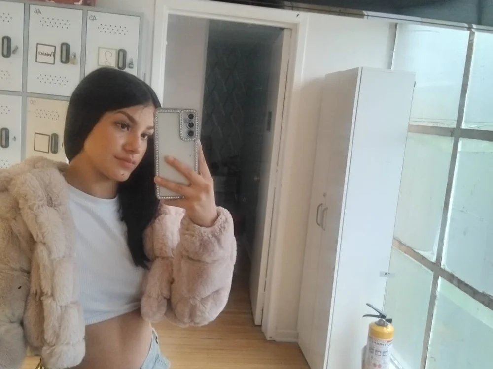 EmmilyDaisy offline chatrum