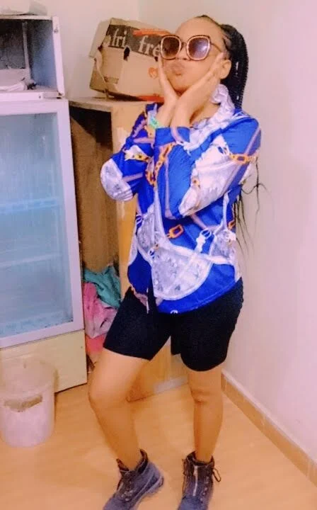 CUTE83's Offline XXX Chat