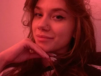 alexa_feels_ profile