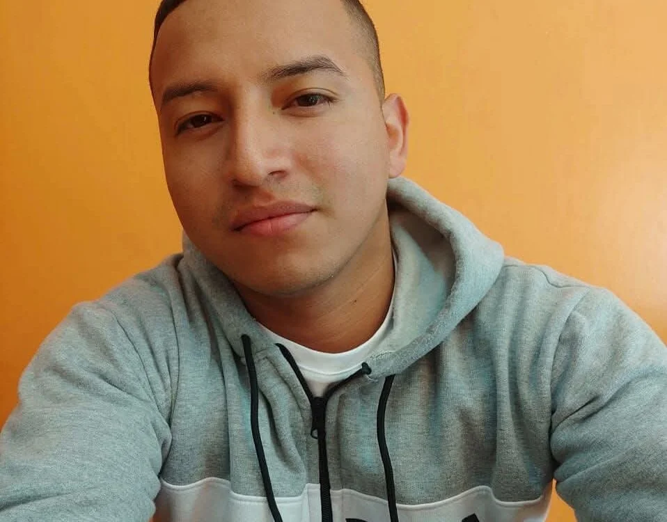 Torres68 離線 XXX 聊天