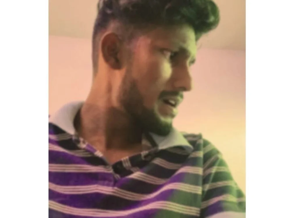 vinayshon Offline XXX chat