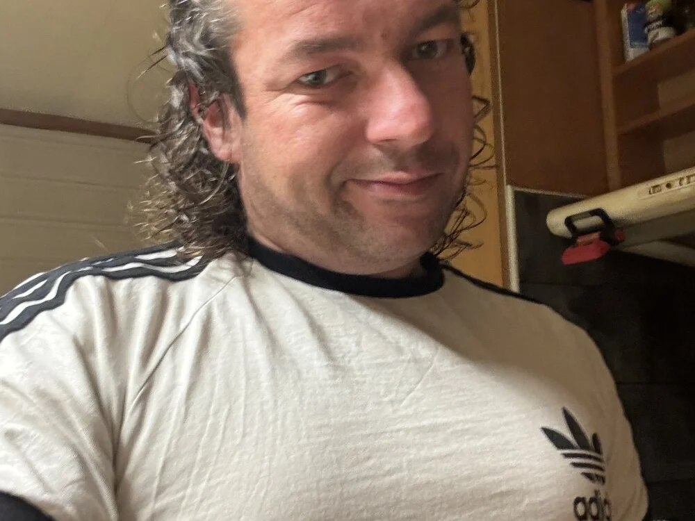 Offline XXX chat miguel910921