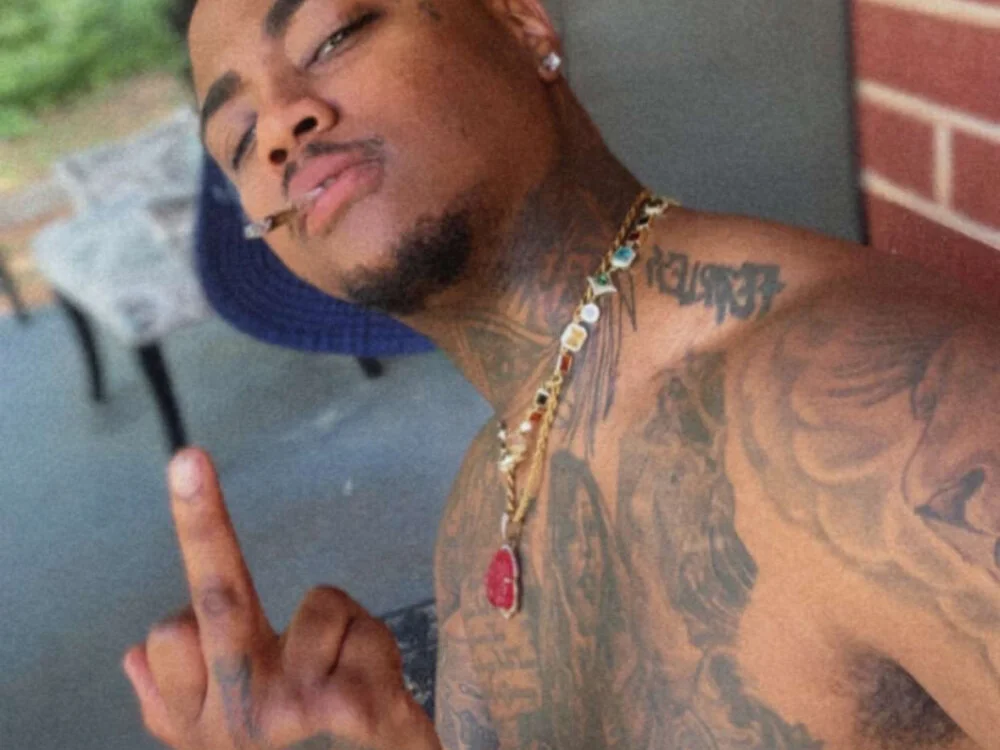 Bigmeatooo's Offline XXX Chat