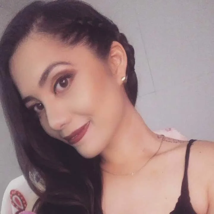 AlannaHot19 offline chatrum