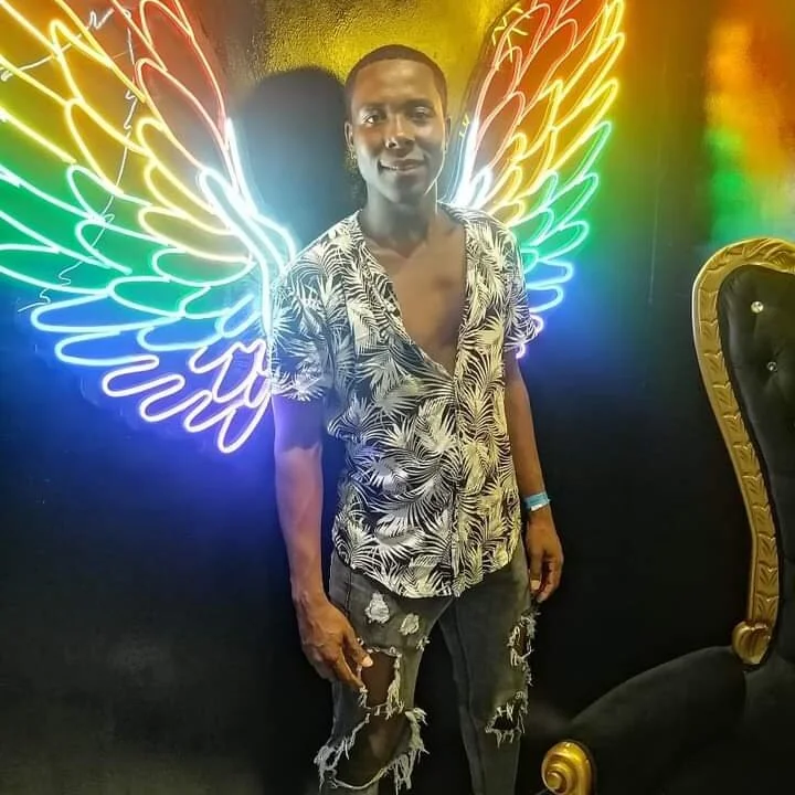 topicalboy's Offline XXX Chat