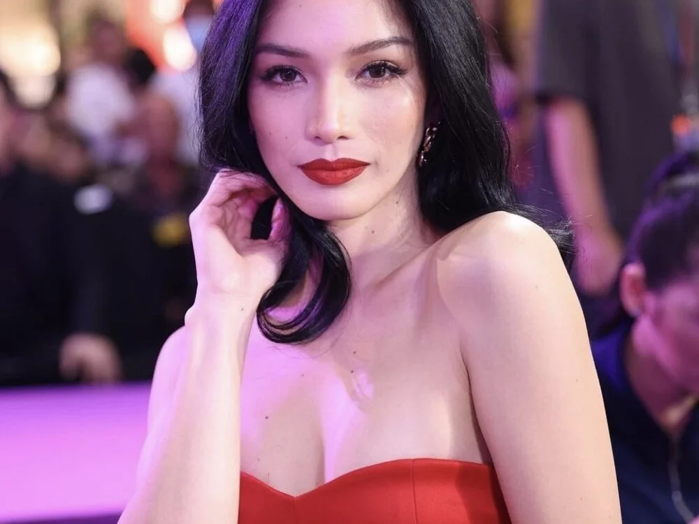 LA_Diva_fuck_me offline XXX-chat