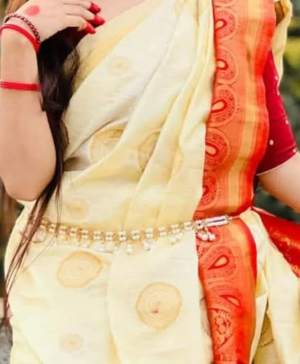 Queen_brishty05's Offline XXX Chat