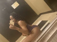 BriMariee's Offline Chat Room