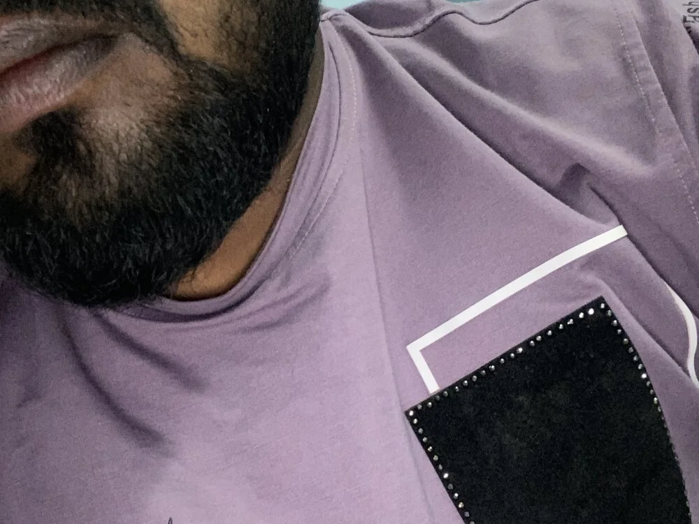 Punedick07 Adlı Modelin Çevrimdışı XXX Sohbeti