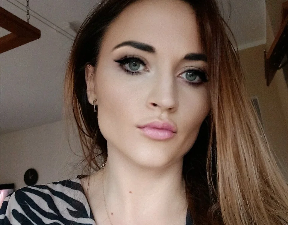 NicoletteDream's Offline Chat Room