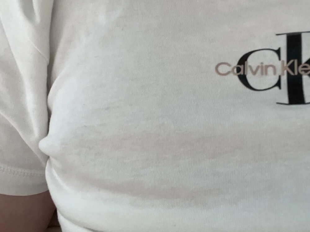 Ariba270: συνομιλία ΧΧΧ εκτός σύνδεσης