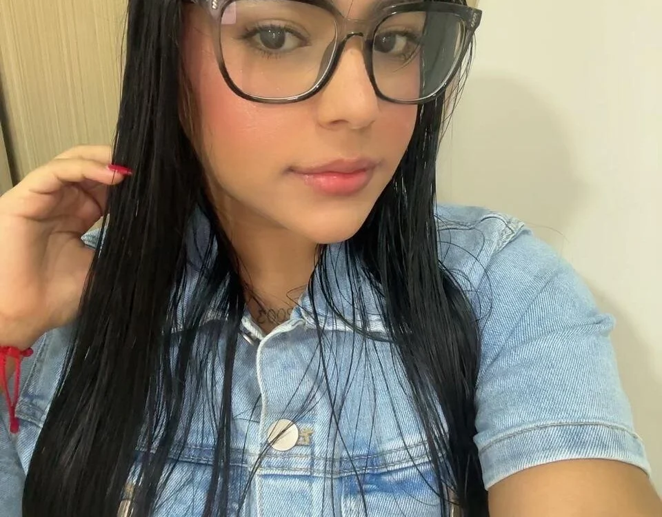 CelesteMoon5's Offline XXX Chat