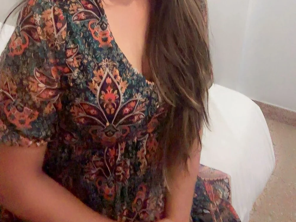 Yours_Sweety-16's Offline XXX Chat