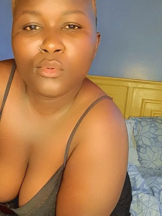 Kim_nasty Chat XXX offline