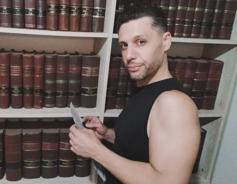 elcapitanromeo Offline XXX Chat