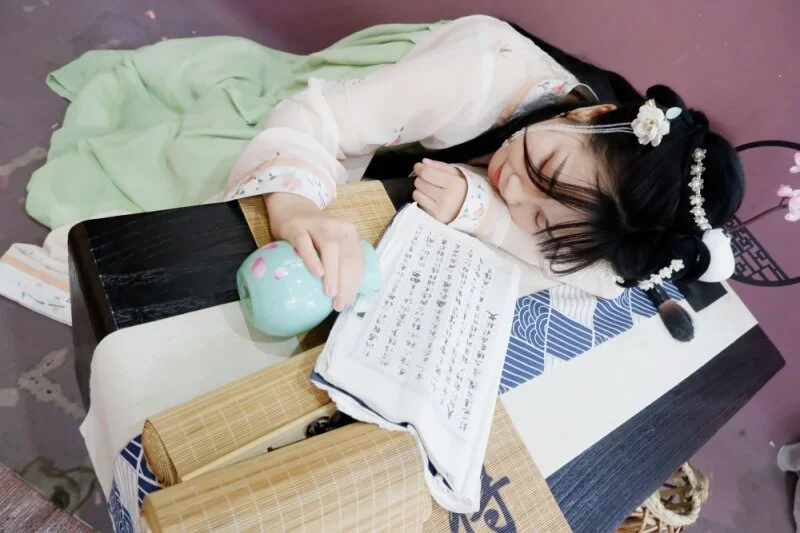 CeCiliao604 offline chatrum