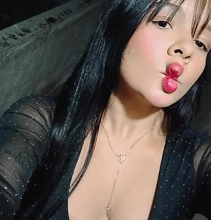 แชท XXX ออฟไลน์ของ MelissaFrannco_