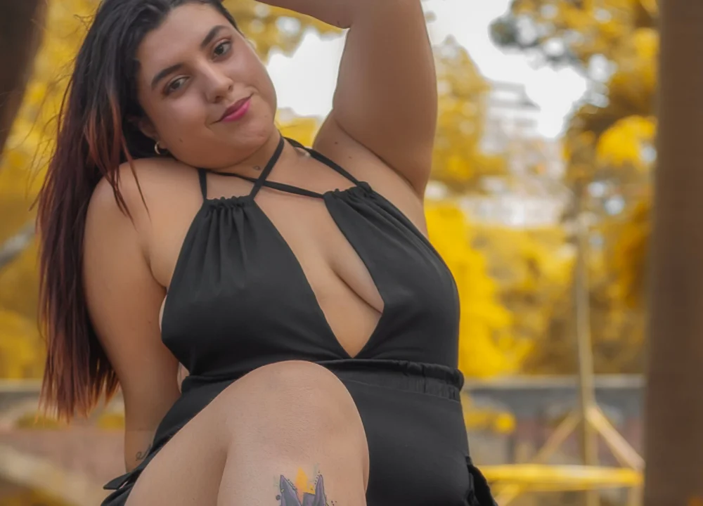 Esmeralda_blue's Offline XXX Chat
