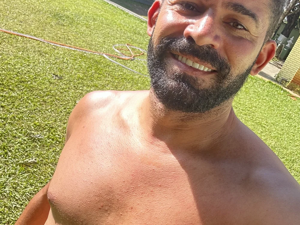 Wbelelli's Offline XXX Chat