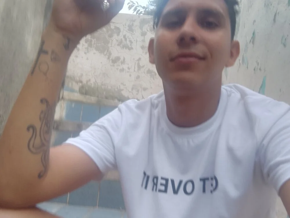 Chat +18 off-line de HELLBOYJF