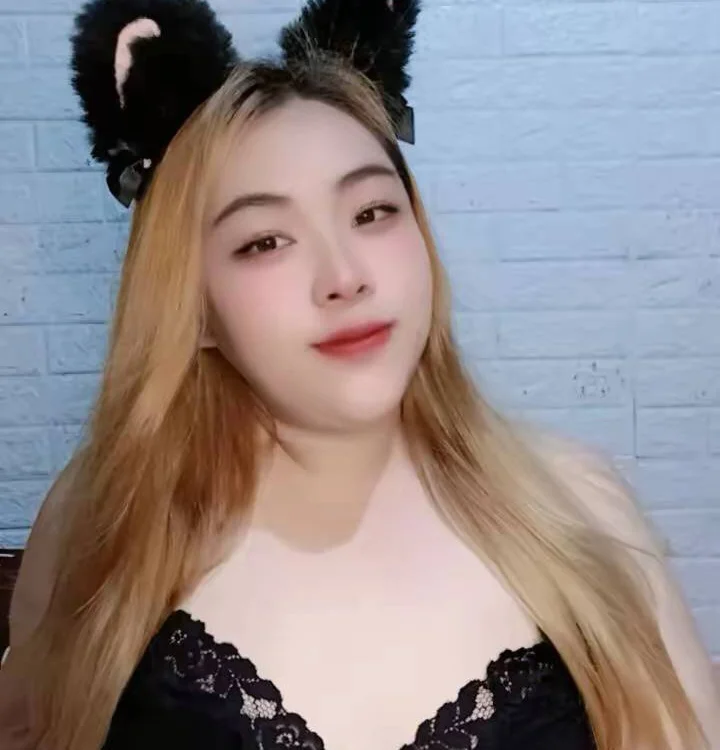 Offline chatovací místnost BBWPrincess8735