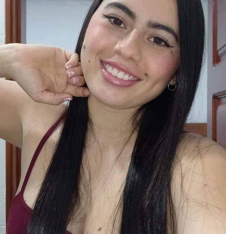 sweetfantacies18's Offline XXX Chat