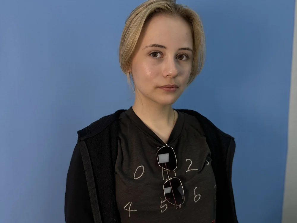 ElviaBoon offline chatrum