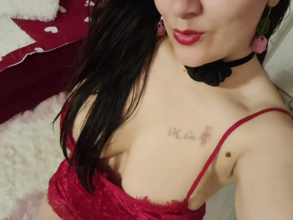 EVELYNA88: συνομιλία ΧΧΧ εκτός σύνδεσης