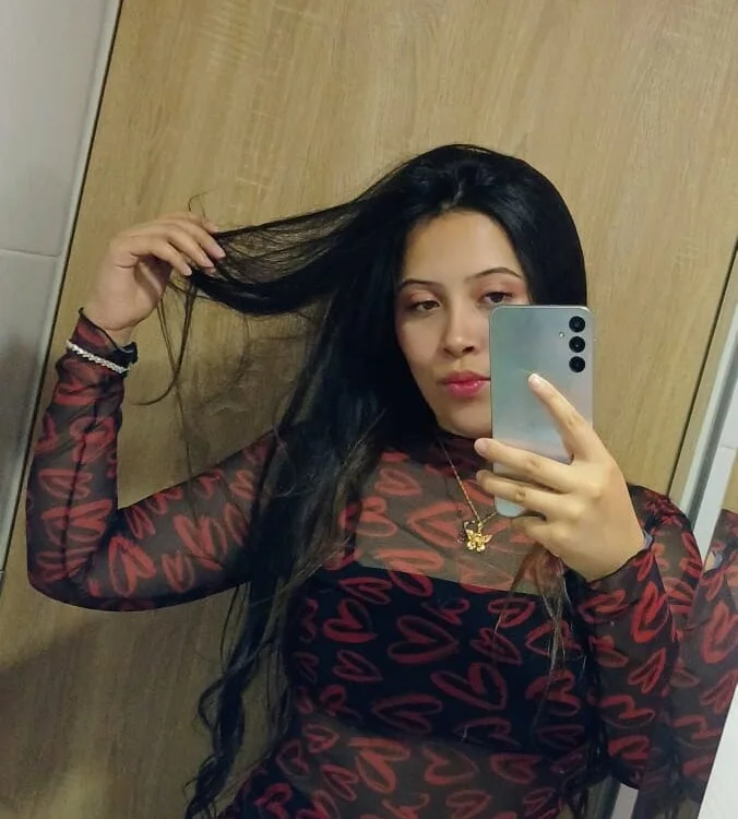 Samyfoxx_n Offline XXX chat