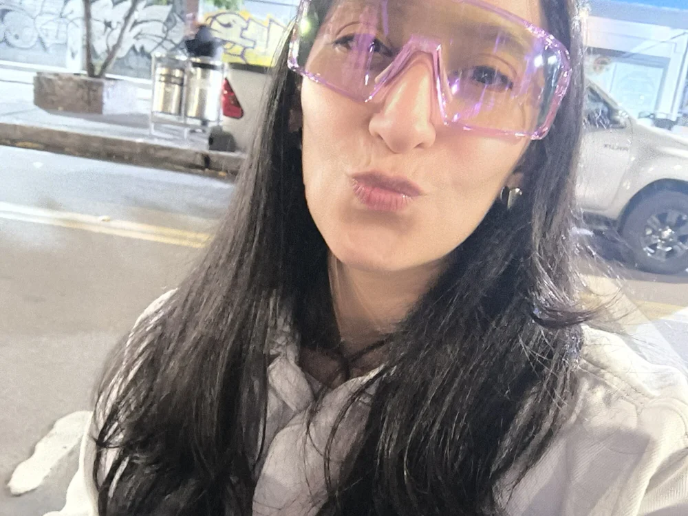 DanielaSirena offline chatrum