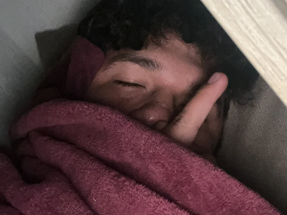 tripitatre's Offline Chat Room