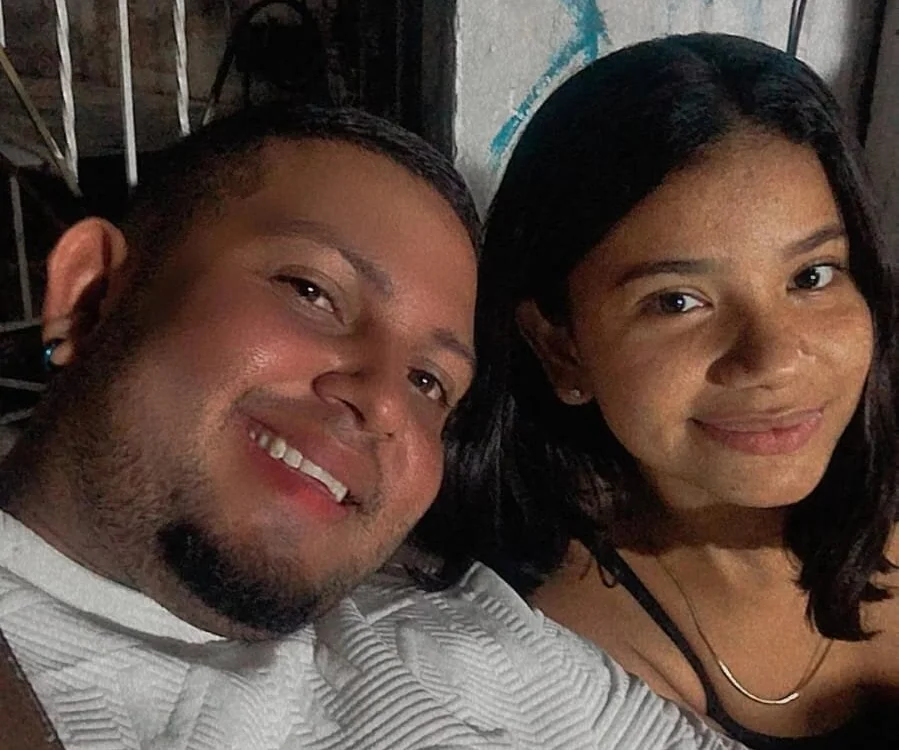 Eddie_And_Lana Adlı Modelin Çevrimdışı XXX Sohbeti