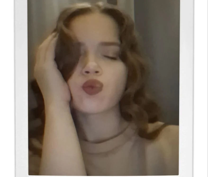 EdinaDace's Offline Chat Room