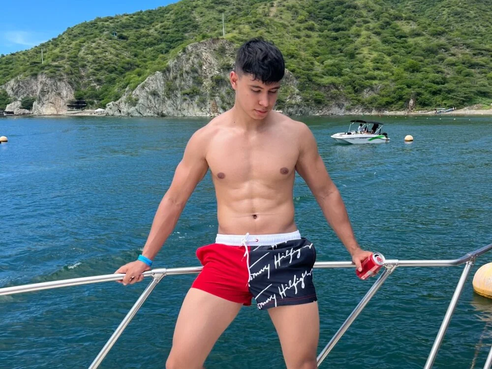 Bray_Kevin's Offline XXX Chat