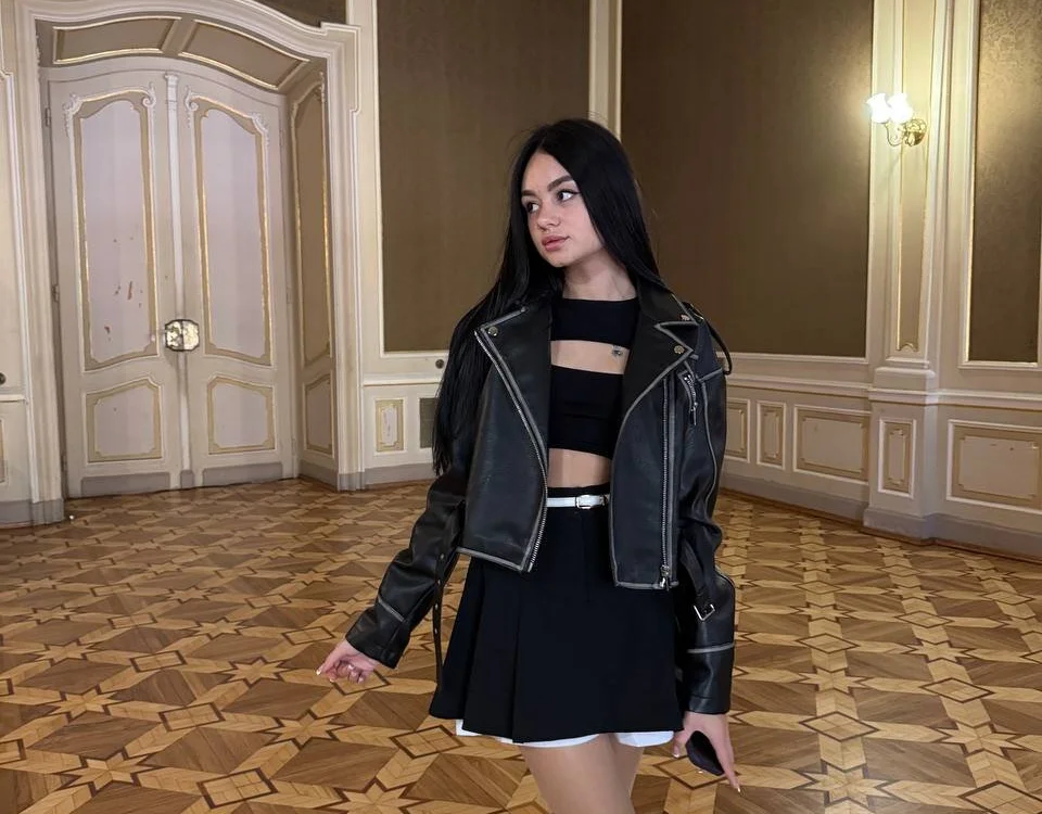 Offline XXX chat modela ToxicLove666