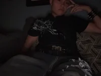 h3rnan_drago's Offline Chat Room