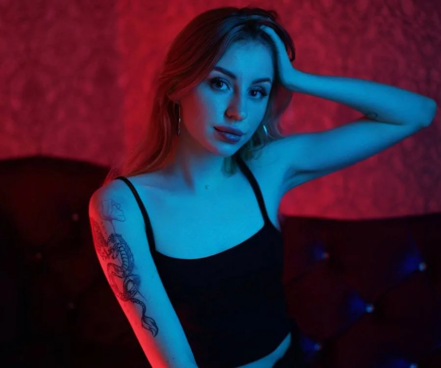 Lucky_Hill's Offline XXX Chat