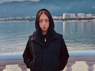 IsabellaSearle - Girl 